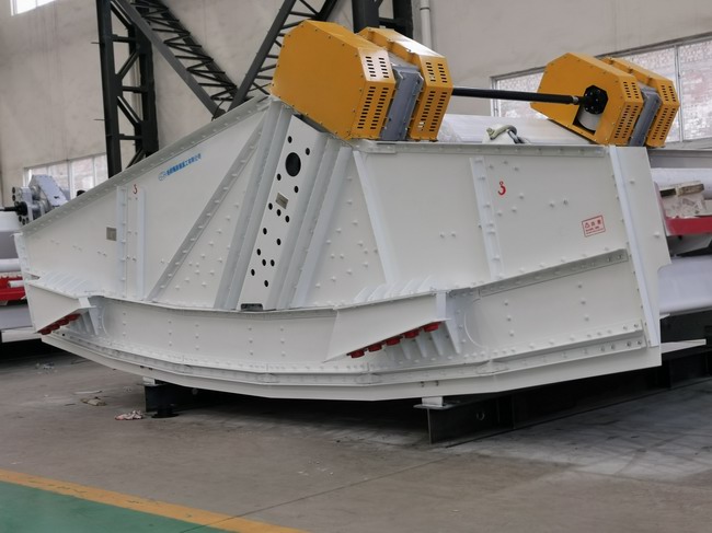 香蕉振動篩在選煤廠的應用 香蕉振動篩在選煤廠的應用